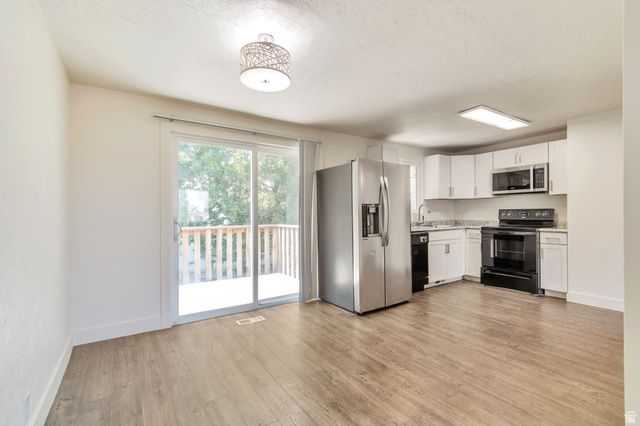 3930 ELAINE DR, Salt Lake City, UT 84120