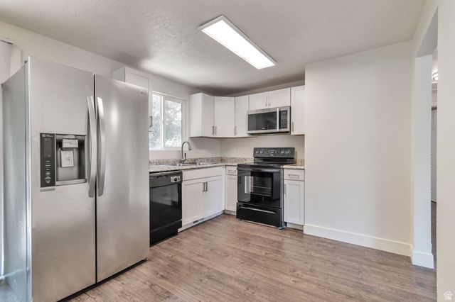 3930 ELAINE DR, Salt Lake City, UT 84120