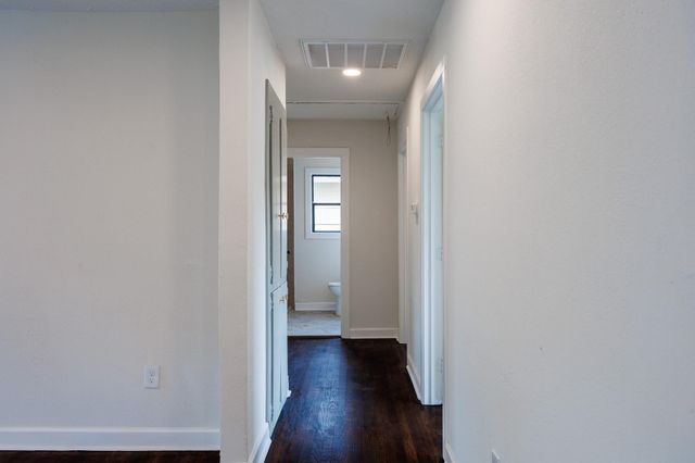 5618 Southbrook Street, Houston, TX 77033