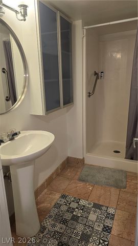 3418 Oneida Way 1, Las Vegas, NV 89169