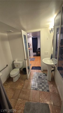 3418 Oneida Way 1, Las Vegas, NV 89169