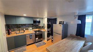 3418 Oneida Way 1, Las Vegas, NV 89169