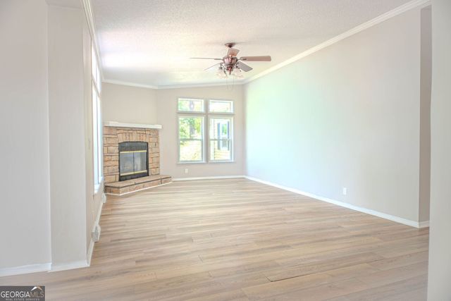 25 Deep Water Road, Mansfield, GA 30055