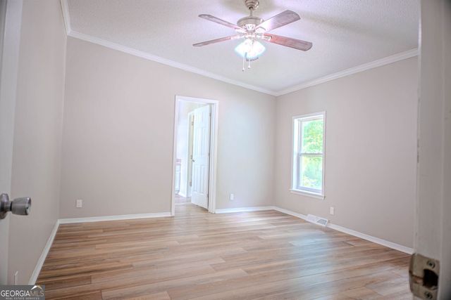 25 Deep Water Road, Mansfield, GA 30055
