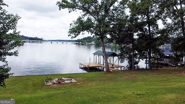 25 Deep Water Road, Mansfield, GA 30055
