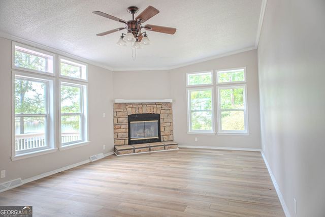 25 Deep Water Road, Mansfield, GA 30055