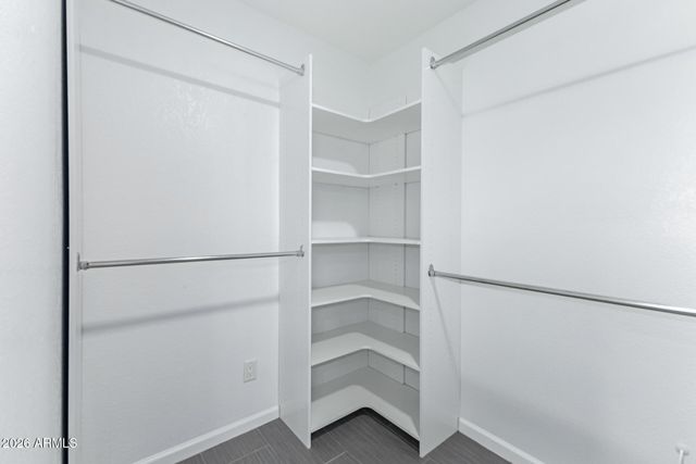 5107 W HARMONT Drive, Glendale, AZ 85302