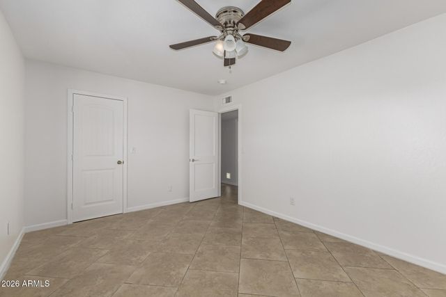 5107 W HARMONT Drive, Glendale, AZ 85302