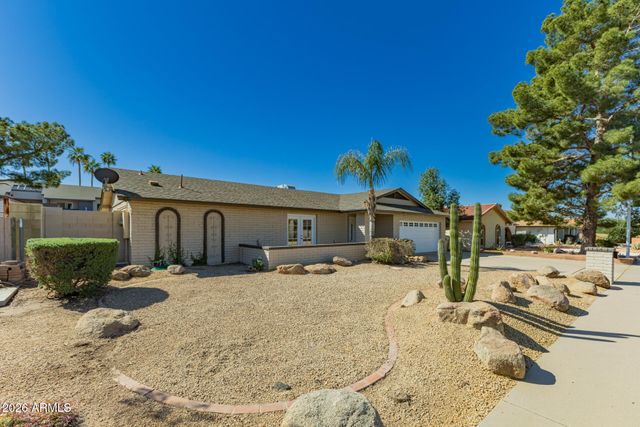 5107 W HARMONT Drive, Glendale, AZ 85302