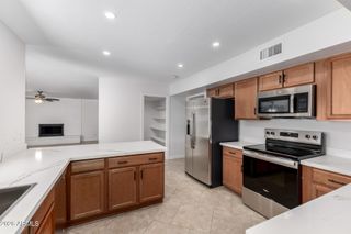 5107 W HARMONT Drive, Glendale, AZ 85302