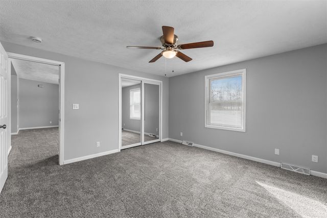 2340 E Mosherville Road, Jonesville, MI 49250