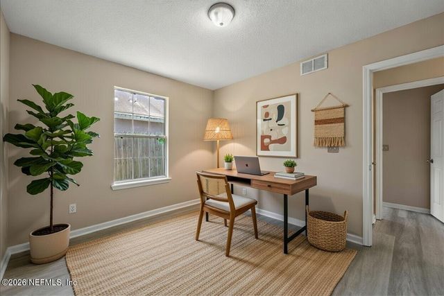 4527 CLAIRMONT Road, Jacksonville, FL 32207