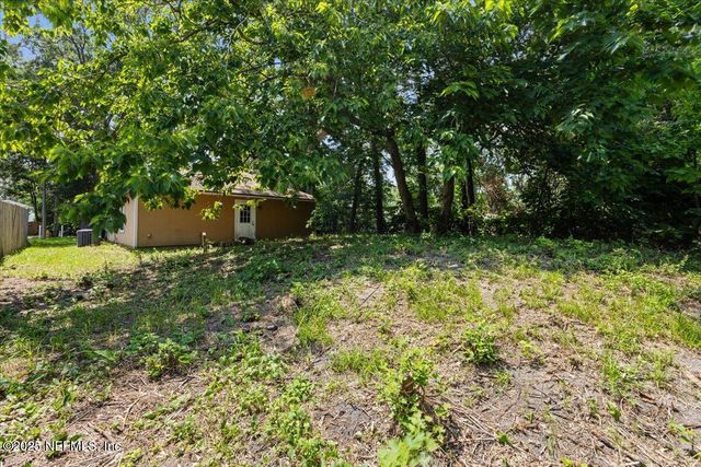 4527 CLAIRMONT Road, Jacksonville, FL 32207