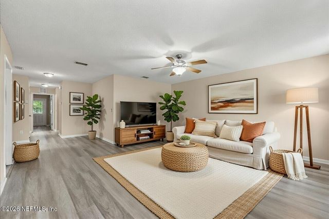 4527 CLAIRMONT Road, Jacksonville, FL 32207