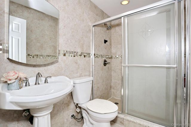 65 Buckingham Court, Pomona, NY 10970