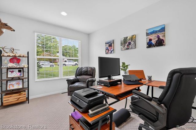 1731 Algonquian Trail, Lake Orion, MI 48362