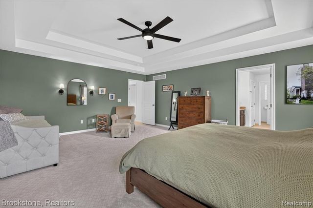 1731 Algonquian Trail, Lake Orion, MI 48362