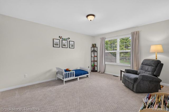 1731 Algonquian Trail, Lake Orion, MI 48362