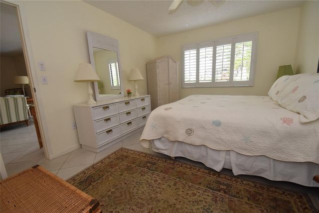 1703 PELICAN COVE ROAD 356, Sarasota, FL 34231