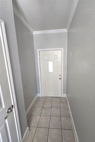 400 Buckskin Drive, Red Oak, TX 75154