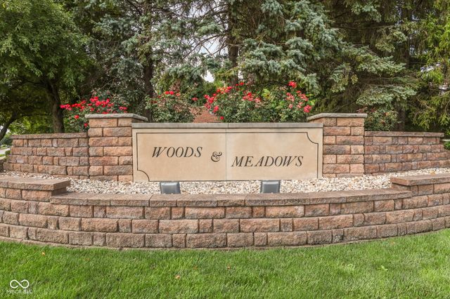 4814 Goldenrain Court, Indianapolis, IN 46237