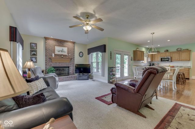 4814 Goldenrain Court, Indianapolis, IN 46237