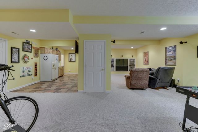 4814 Goldenrain Court, Indianapolis, IN 46237