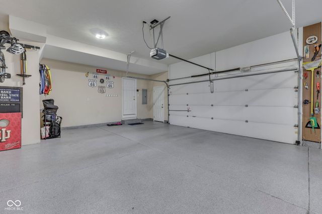 4814 Goldenrain Court, Indianapolis, IN 46237