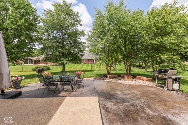 4814 Goldenrain Court, Indianapolis, IN 46237
