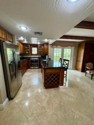 104 W Spearfish Lane, Jupiter, FL 33477