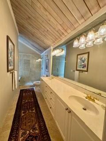104 W Spearfish Lane, Jupiter, FL 33477