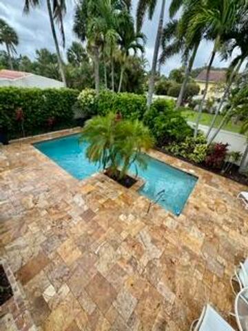 104 W Spearfish Lane, Jupiter, FL 33477