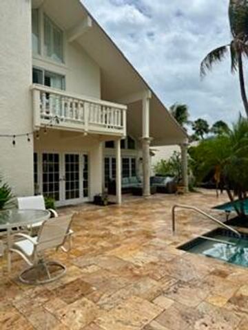 104 W Spearfish Lane, Jupiter, FL 33477