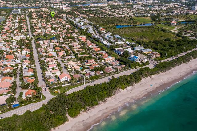 104 W Spearfish Lane, Jupiter, FL 33477