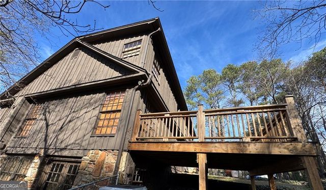 933 Viking Drive, Stone Mountain, GA 30083