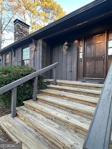 933 Viking Drive, Stone Mountain, GA 30083