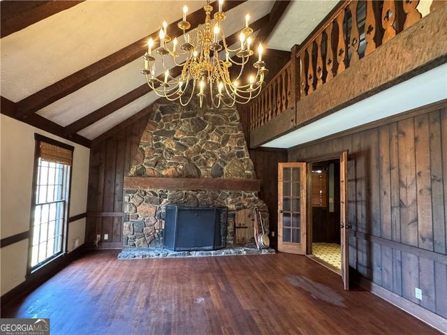 933 Viking Drive, Stone Mountain, GA 30083