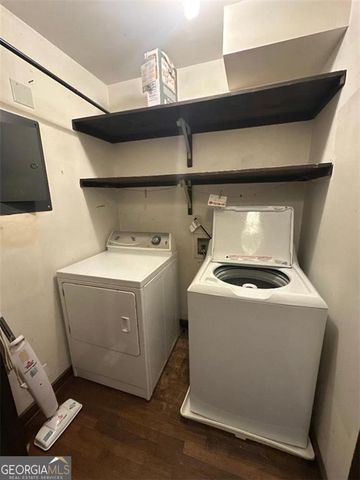 933 Viking Drive, Stone Mountain, GA 30083