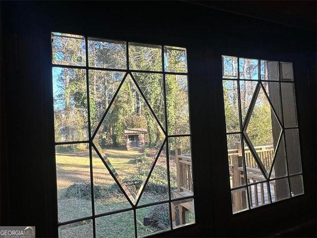 933 Viking Drive, Stone Mountain, GA 30083