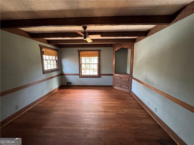 933 Viking Drive, Stone Mountain, GA 30083