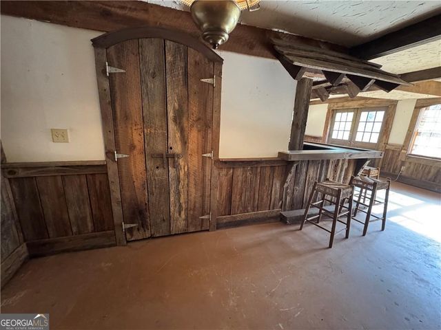 933 Viking Drive, Stone Mountain, GA 30083