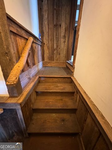 933 Viking Drive, Stone Mountain, GA 30083