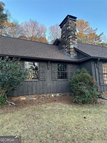 933 Viking Drive, Stone Mountain, GA 30083