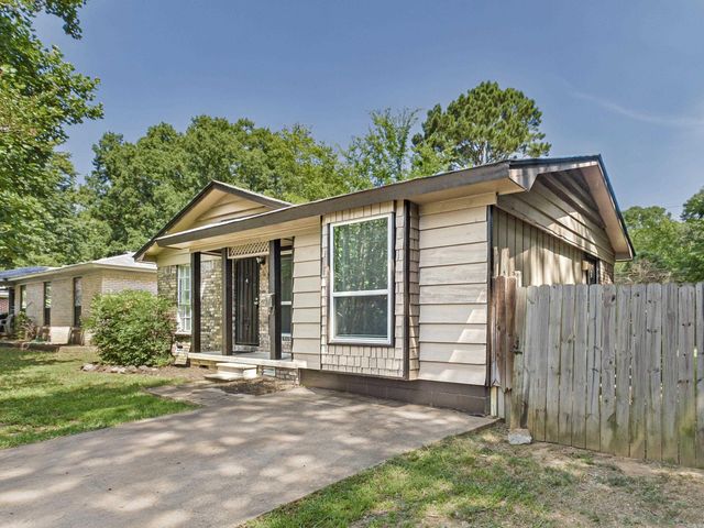 7800 W 32nd Street, Little Rock, AR 72204