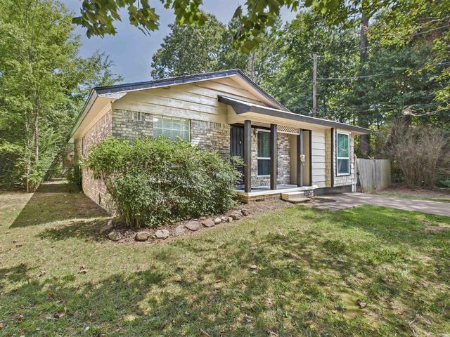 7800 W 32nd Street, Little Rock, AR 72204