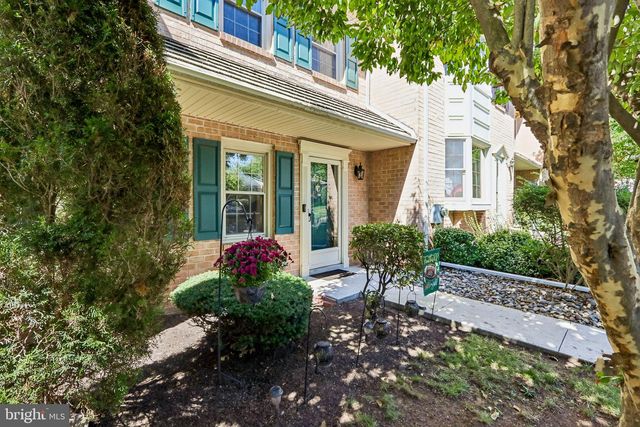 172 LAFAYETTE CT, Trappe, PA 19426