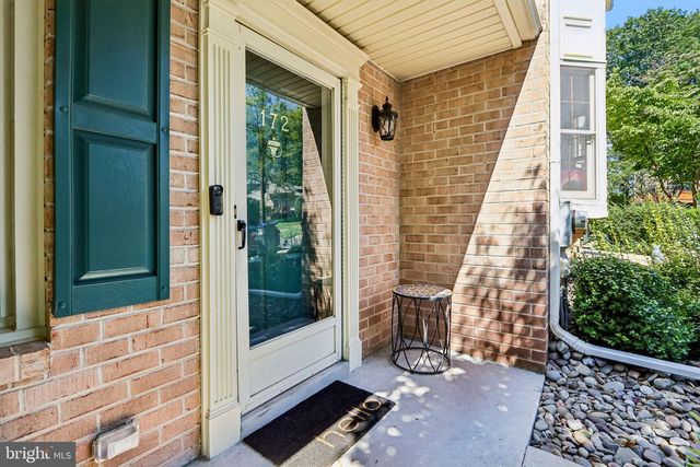 172 LAFAYETTE CT, Trappe, PA 19426