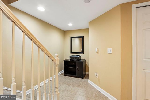172 LAFAYETTE CT, Trappe, PA 19426