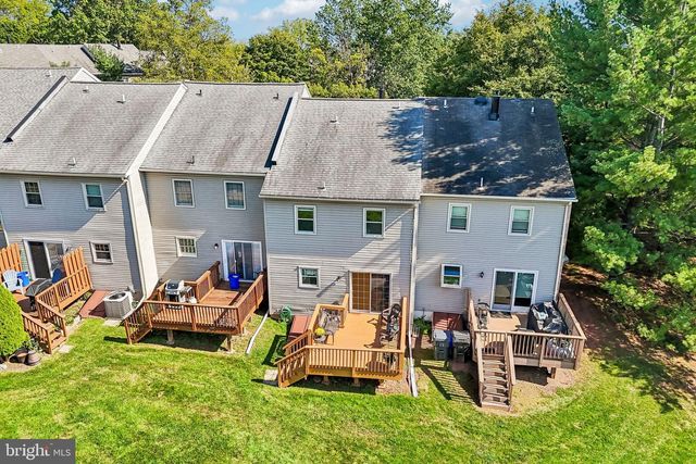 172 LAFAYETTE CT, Trappe, PA 19426