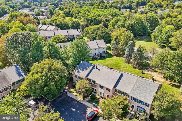 172 LAFAYETTE CT, Trappe, PA 19426